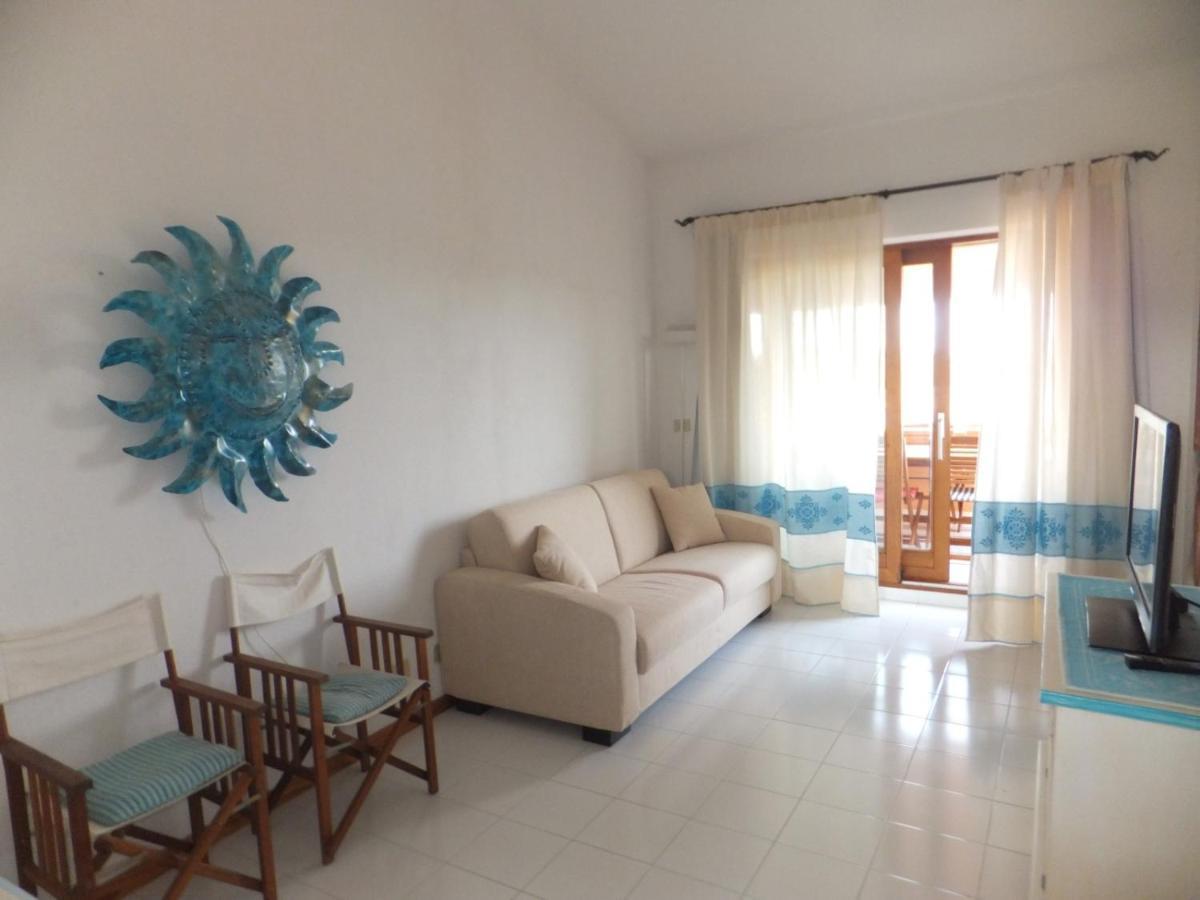 Residenze Coda Cavallo San Teodoro  Ngoại thất bức ảnh